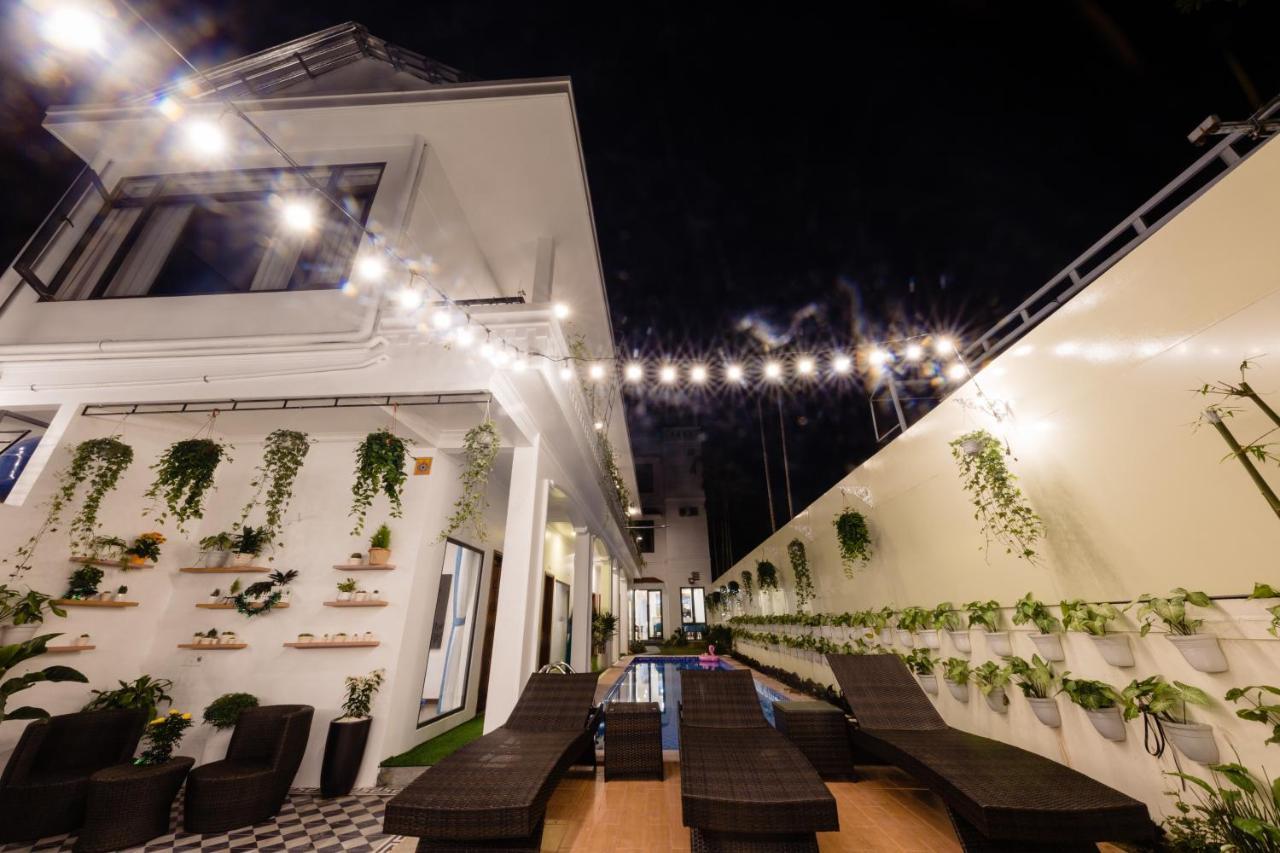 Dkd Trio Hotel Хуе Екстериор снимка